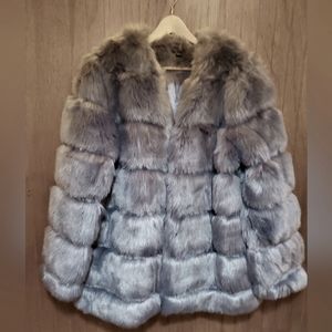 Fux Fur Grey/Silver Coat